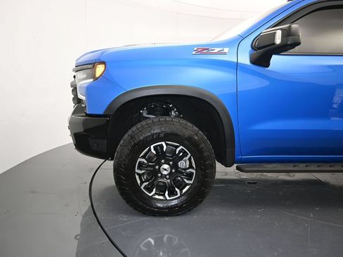 Used 2026 Chevrolet Silverado 1500 ZR2 AWD/4WD image 9