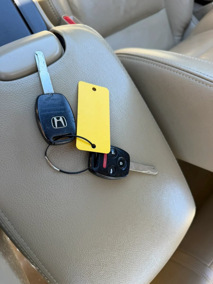 Used 2012 Honda Accord EX-L image 27