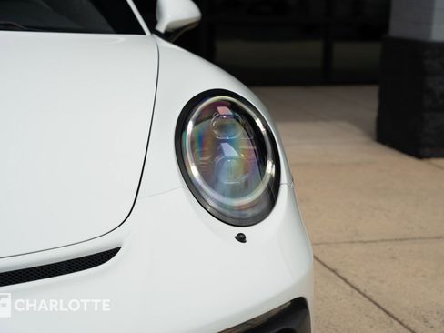 Used 2018 Porsche 911 GT3 image 5