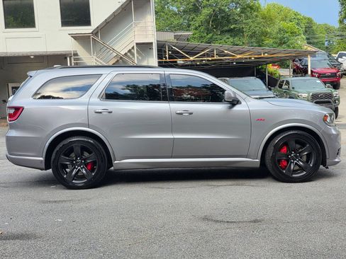 Used 2018 Dodge Durango SRT w/ Technology Group AWD/4WD image 8