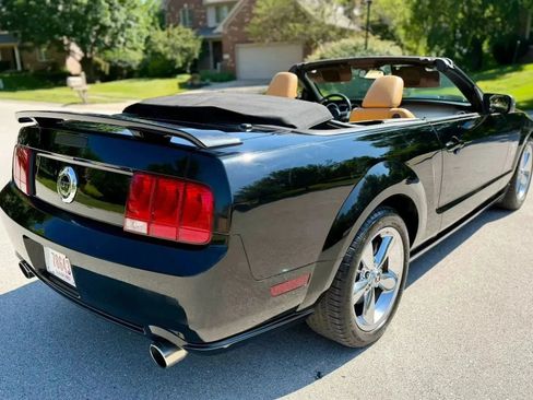 Used 2008 Ford Mustang GT Premium RWD image 4