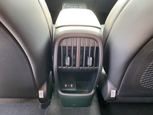 New 2026 Hyundai Kona Limited AWD/4WD image 32