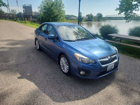 Used 2014 Subaru Impreza 2.0i Premium AWD/4WD image 7