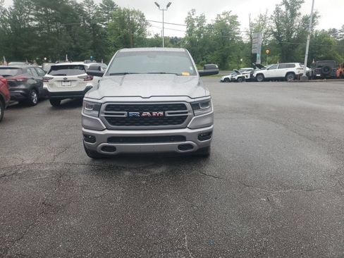 Used 2023 RAM 1500 Big Horn AWD/4WD image 3