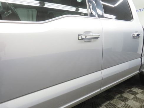 Used 2024 Ford F250 Platinum AWD/4WD image 40