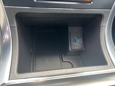 Used 2023 Ford Edge Titanium AWD/4WD image 59