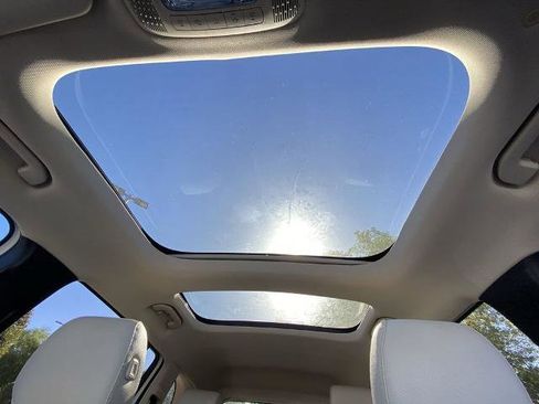 Used 2020 Mercedes-Benz GLB 250 4MATIC image 14