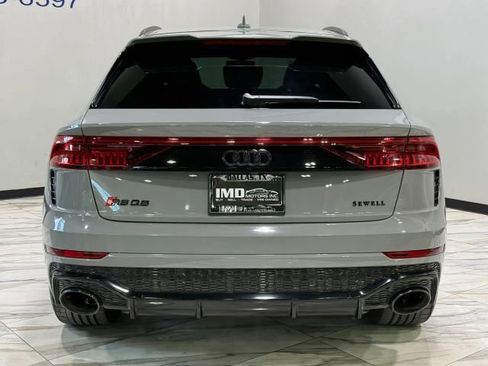 Used 2024 Audi RS Q8 AWD/4WD image 8
