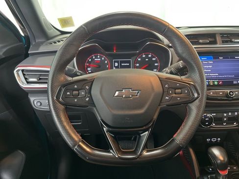 Used 2022 Chevrolet TrailBlazer RS w/ Convenience Package AWD/4WD image 5