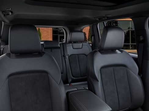 New 2026 Jeep Grand Cherokee Altitude AWD/4WD image 26