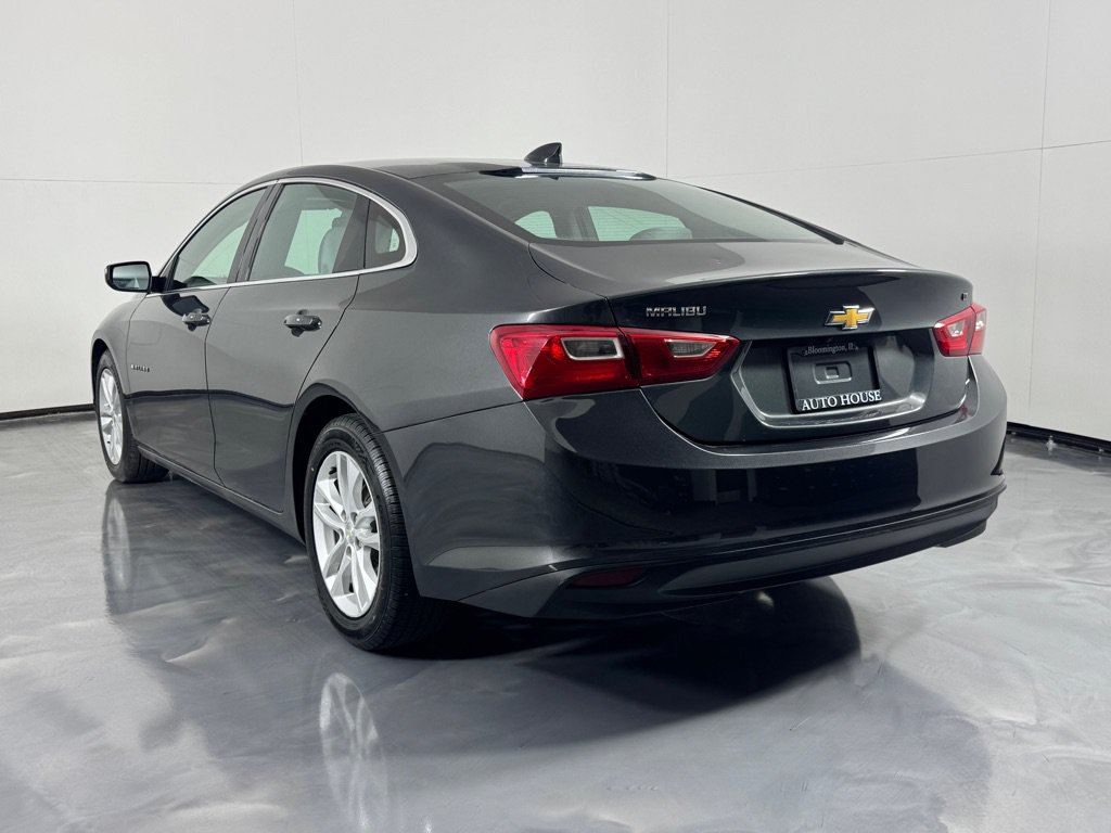 Used 2016 Chevrolet Malibu LT FWD image 7