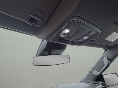 Used 2022 GMC Sierra 1500 Elevation w/ LPO, Elevation Black Package image 27