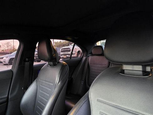 Used 2023 Mercedes-Benz C 43 AMG 4MATIC Sedan image 12