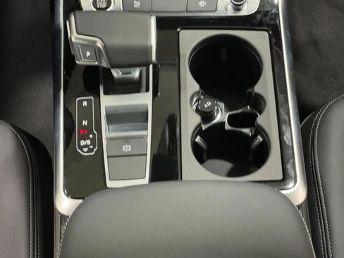 New 2026 Audi Q7 Premium image 18