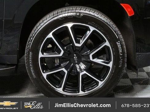 Certified 2024 Chevrolet Tahoe RST w/ Sport Performance Package AWD/4WD image 38