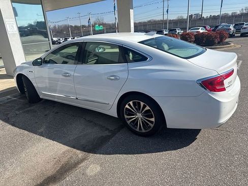 Used 2017 Buick LaCrosse Premium image 5