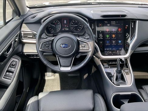 Used 2025 Subaru Outback Touring AWD/4WD image 5