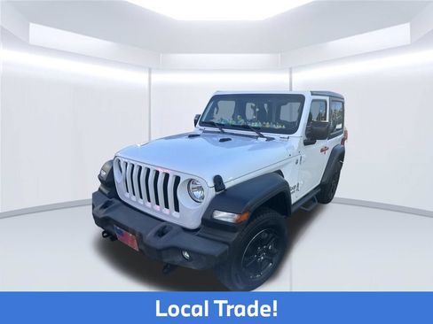 Used 2019 Jeep Wrangler Sport AWD/4WD image 4