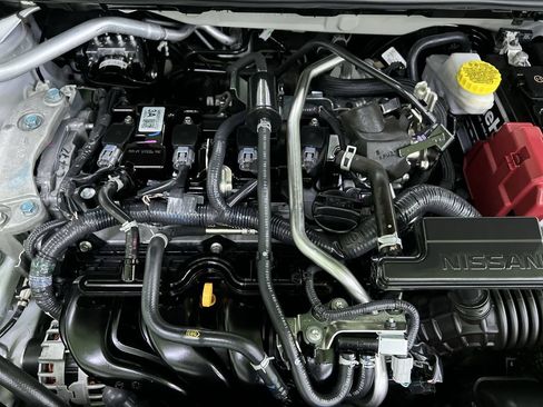 Used 2024 Nissan Sentra S FWD image 28