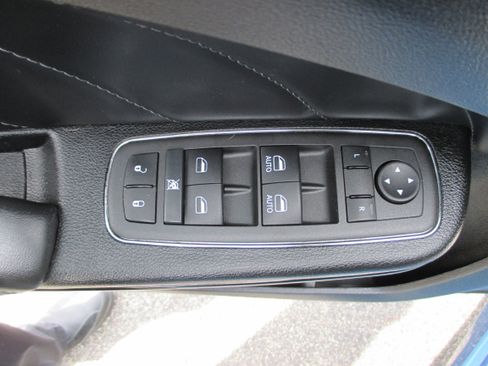 Used 2022 Dodge Charger R/T w/ Daytona Edition Group RWD image 14