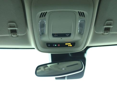 Used 2021 Buick Envision Preferred image 37