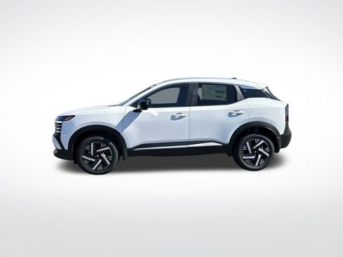 New 2026 Nissan Kicks SV image 2