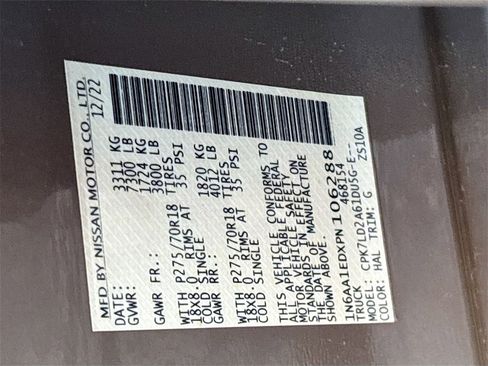 Used 2023 Nissan Titan PRO-4X w/ Pro-4x Convenience Package image 33