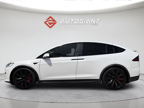 Used 2023 Tesla Model X Plaid image 7