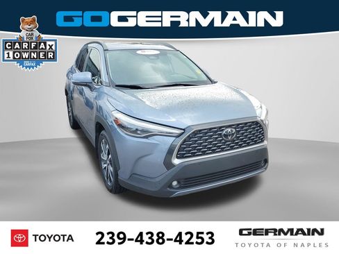 Certified 2023 Toyota Corolla Cross XLE w/ Convenience Package FWD image 4