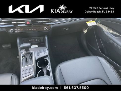 New 2026 Kia Sportage EX image 15