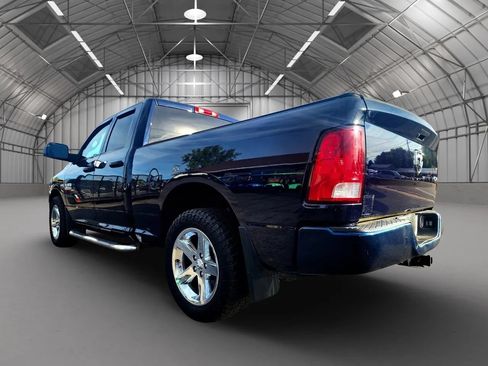 Used 2018 RAM 1500 Express w/ Express Value Package AWD/4WD image 5