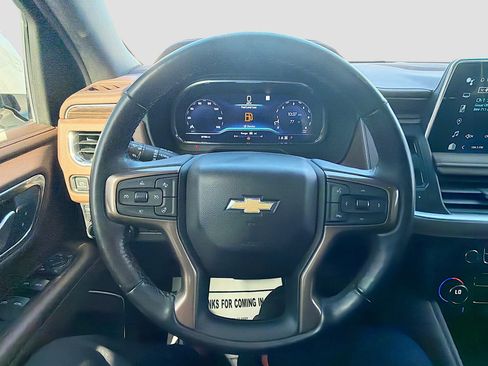 Used 2022 Chevrolet Tahoe High Country image 11