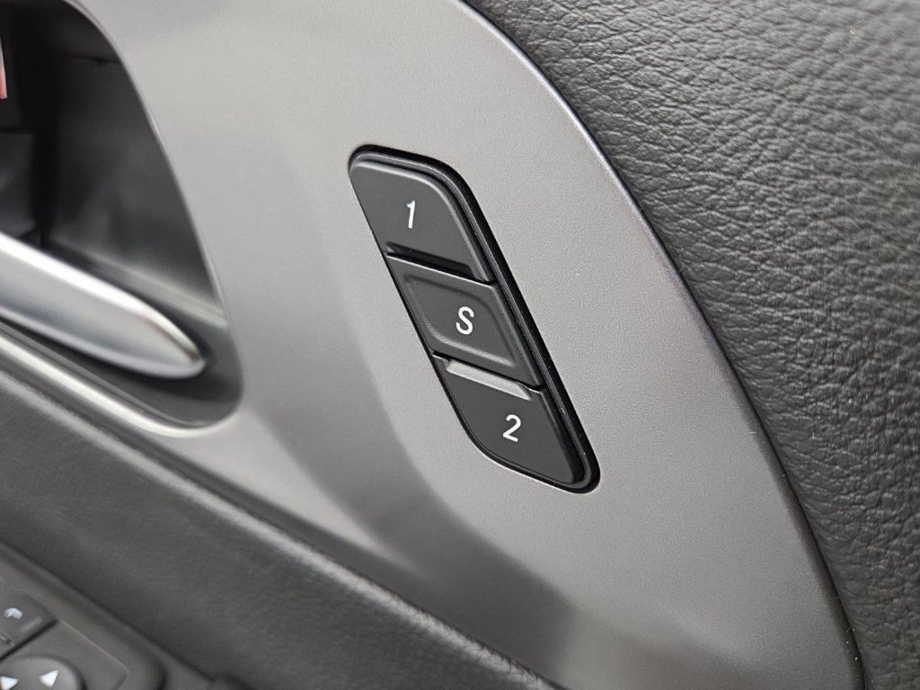 New 2026 Chrysler Pacifica Select w/ S Appearance Package FWD image 28