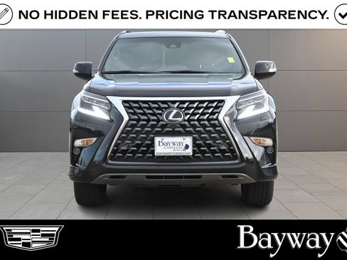 Used 2023 Lexus GX 460 Premium w/ Premium Package AWD/4WD image 2