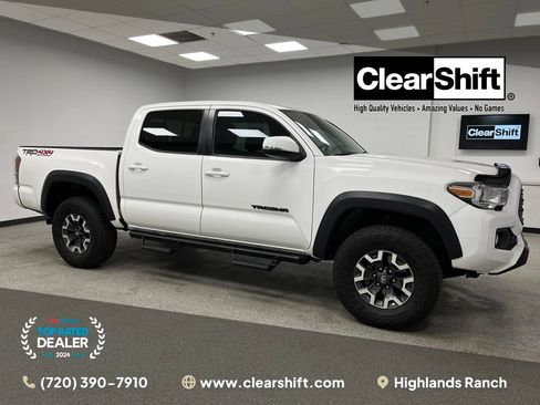 Used 2021 Toyota Tacoma TRD Off-Road w/ Technology Package AWD/4WD image 1