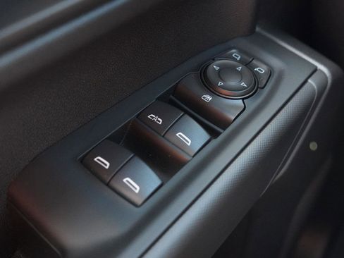 New 2026 Chevrolet Silverado 1500 Custom Trail Boss w/ LPO, Dark Essentials Package AWD/4WD image 18