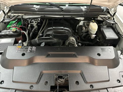 Used 2014 Chevrolet Silverado 2500 W/T RWD image 25