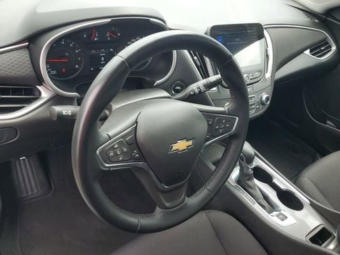 Used 2024 Chevrolet Malibu LT w/ Sport Edition image 17