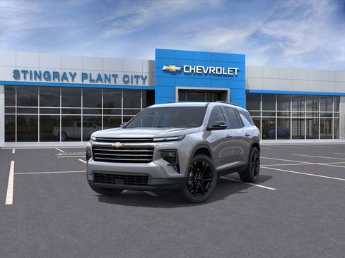 New 2026 Chevrolet Traverse LT FWD image 8