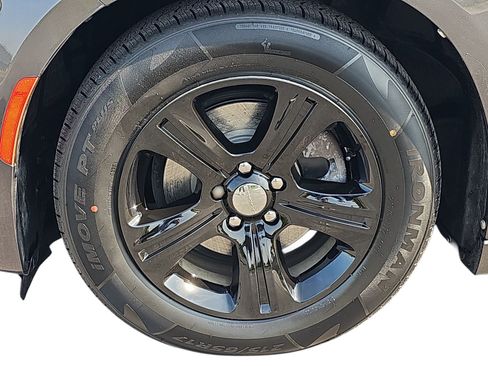 Used 2020 Dodge Charger SXT RWD image 26