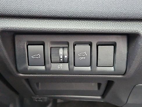 Used 2023 Subaru Outback Premium AWD/4WD image 21