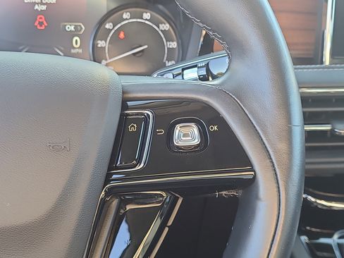 Used 2020 Lincoln Corsair Reserve w/ Elements Package image 24