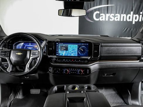 Used 2025 Chevrolet Silverado 2500 LT AWD/4WD image 15