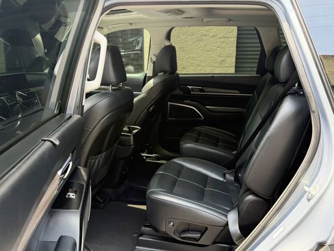 Used 2020 Kia Telluride SX w/ Towing Package FWD image 31