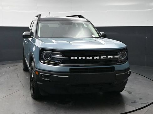 Used 2023 Ford Bronco Sport Outer Banks AWD/4WD image 2