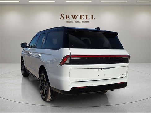 New 2026 Lincoln Navigator Black Label image 3