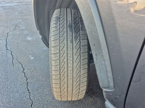 Used 2022 Toyota RAV4 LE image 24