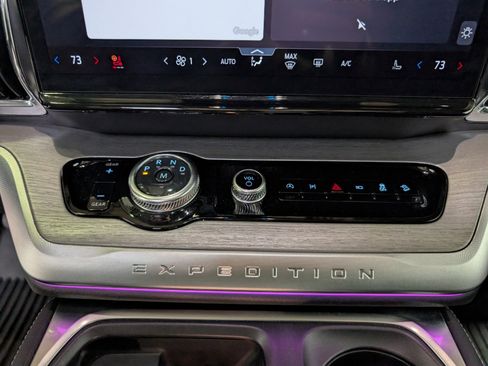 Used 2025 Ford Expedition Max Platinum w/ Driver's Package image 26