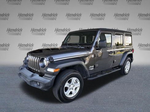 Used 2019 Jeep Wrangler Unlimited Sport S AWD/4WD image 4
