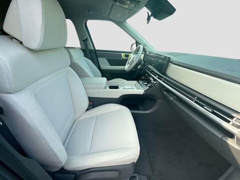 New 2026 Hyundai Santa Fe SE FWD image 20